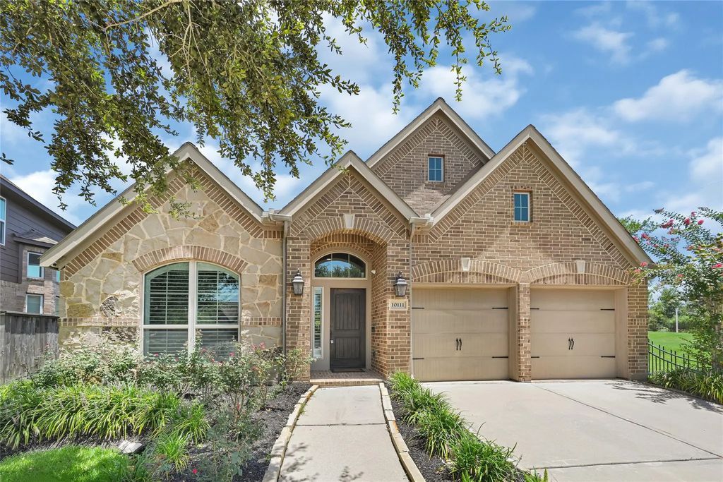10111 Gentle River Way, Missouri City