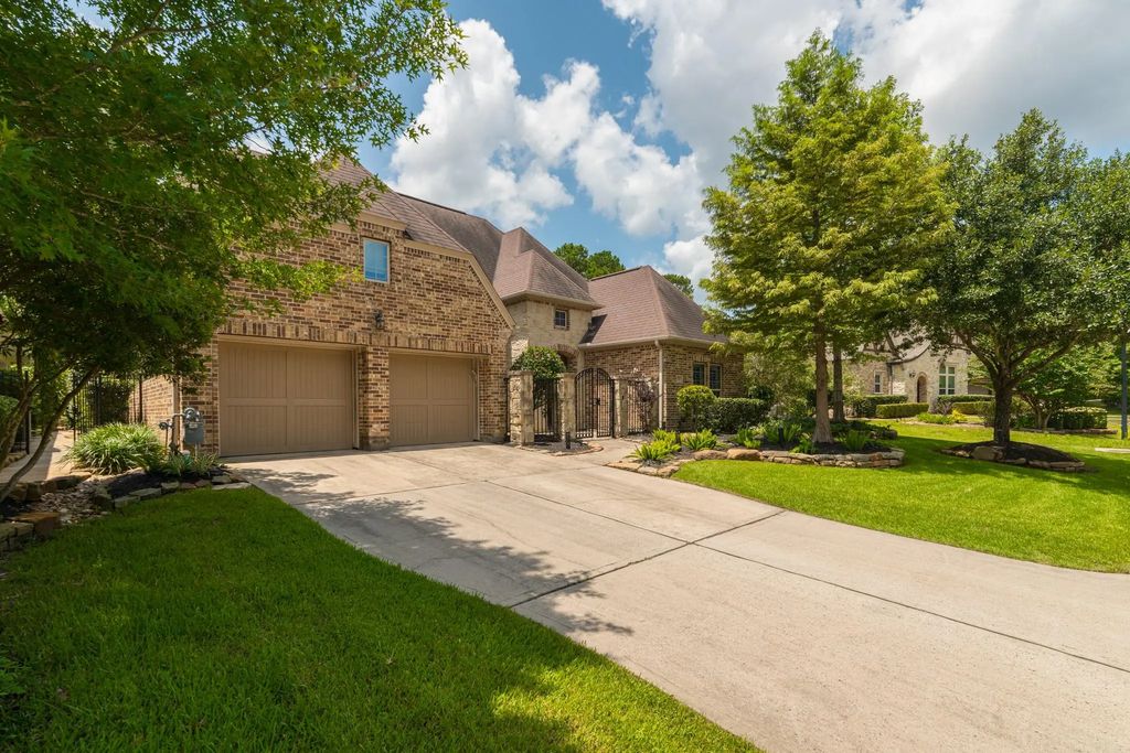 31 Woodglade Way, Tomball