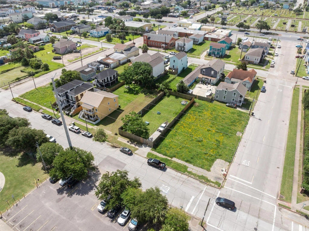 4017 Ball, Galveston