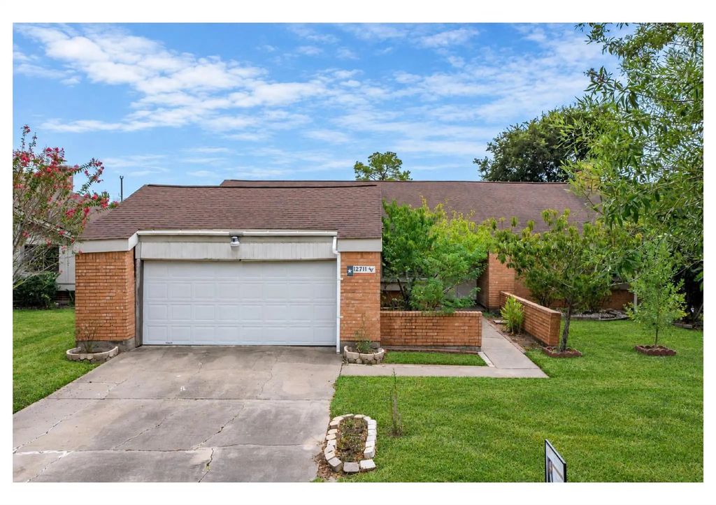 12711 Villawood Lane, Houston