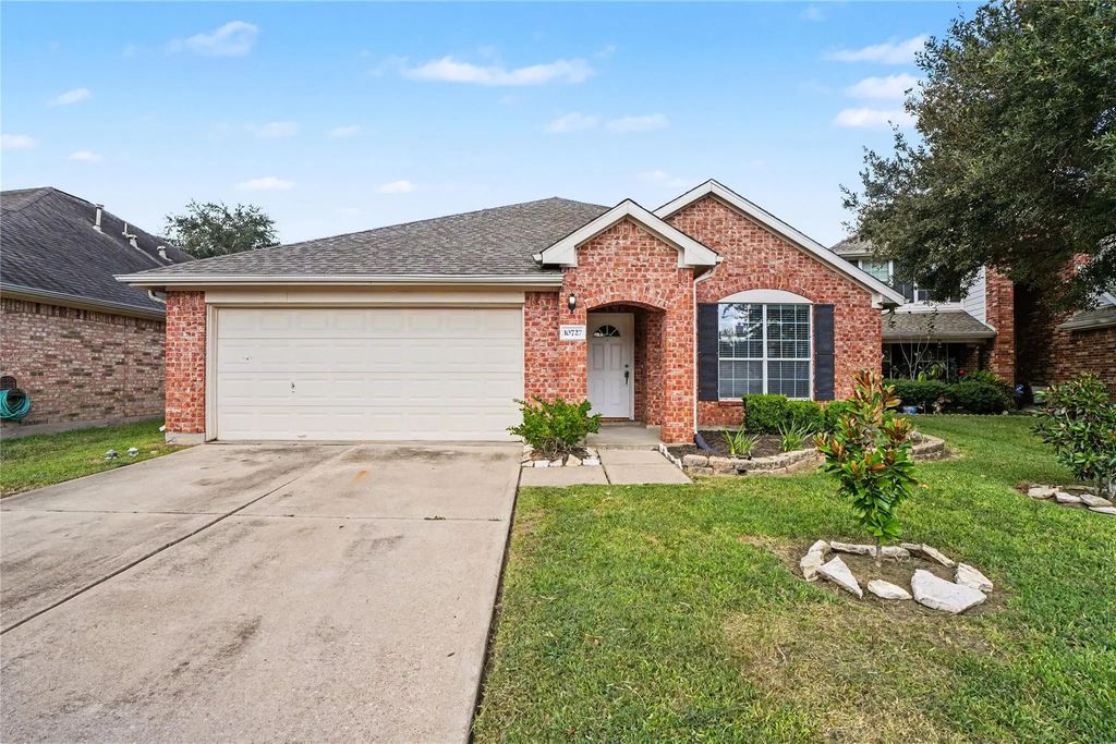 10727 Acacia Forest Trail, Houston