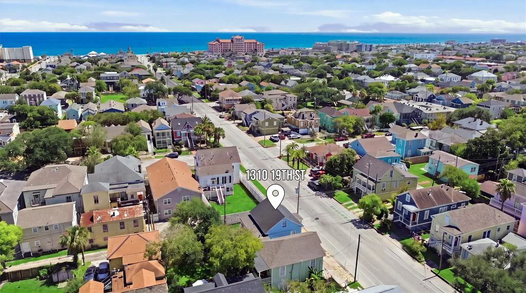 1310 19th Street, Galveston
