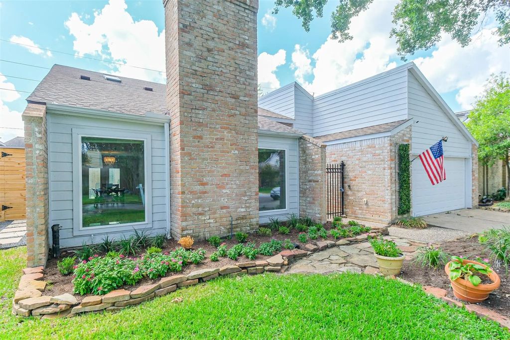 13919 Swiss Hill Drive, Houston