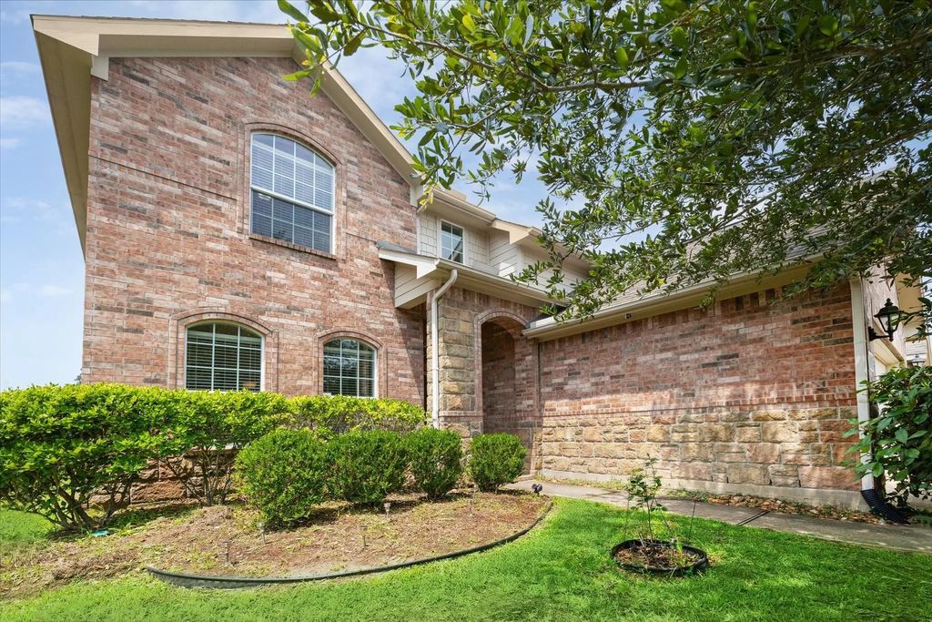 31 Quillwood Place, Magnolia