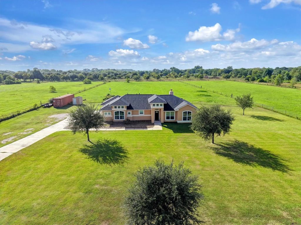 8131 Brinkmeyer Road, Needville