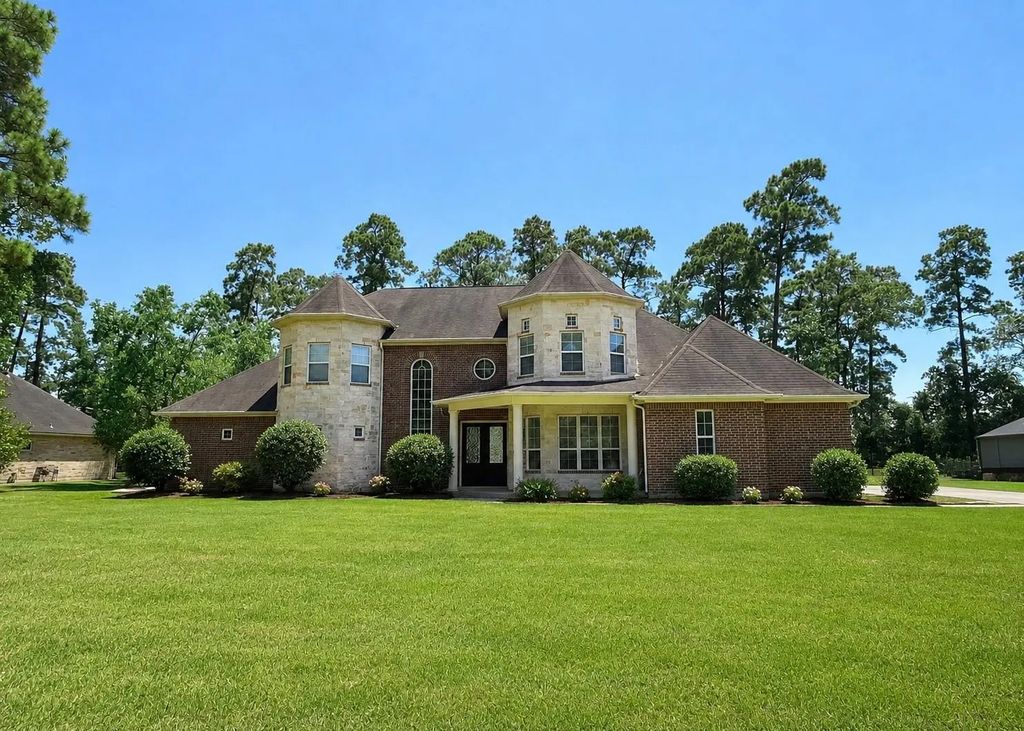 12326 Leather Saddle Court, Houston