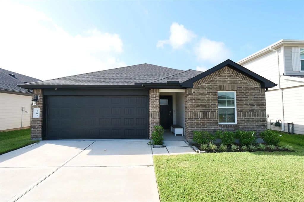 1303 Lucciola Lane, Richmond