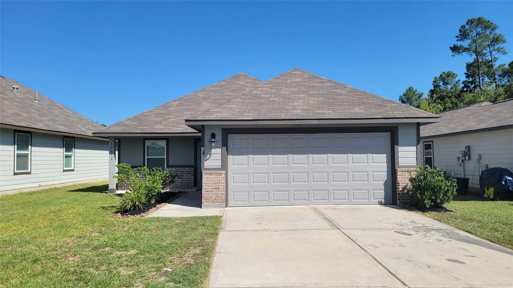 15114 Sorrento Bay Circle, Willis