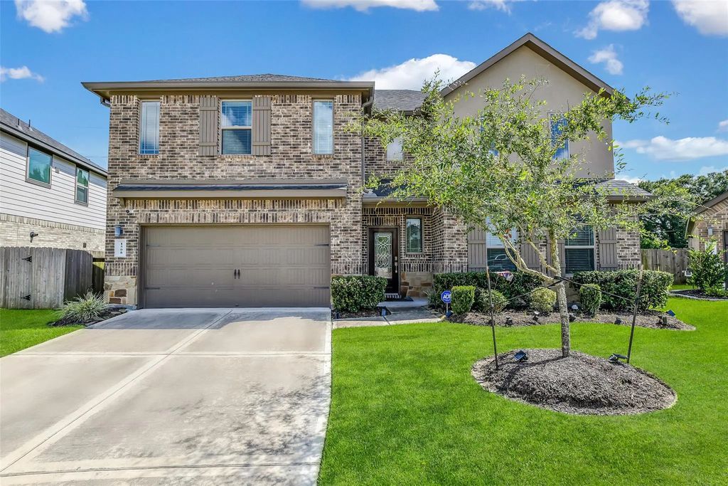 1508 Harvest Vine Court, Friendswood