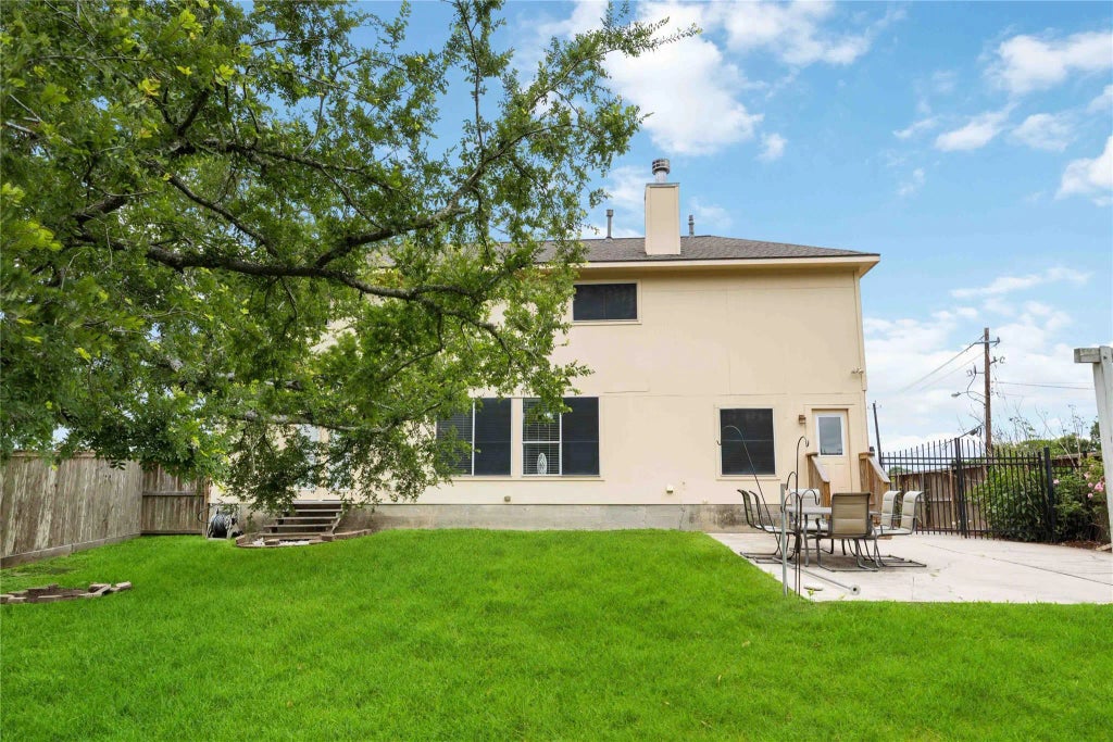 5498 Appleblossom Lane, Friendswood