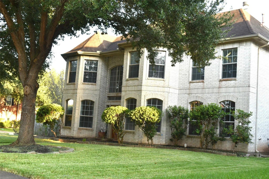 5014 Misty Park Lane, Sugar Land