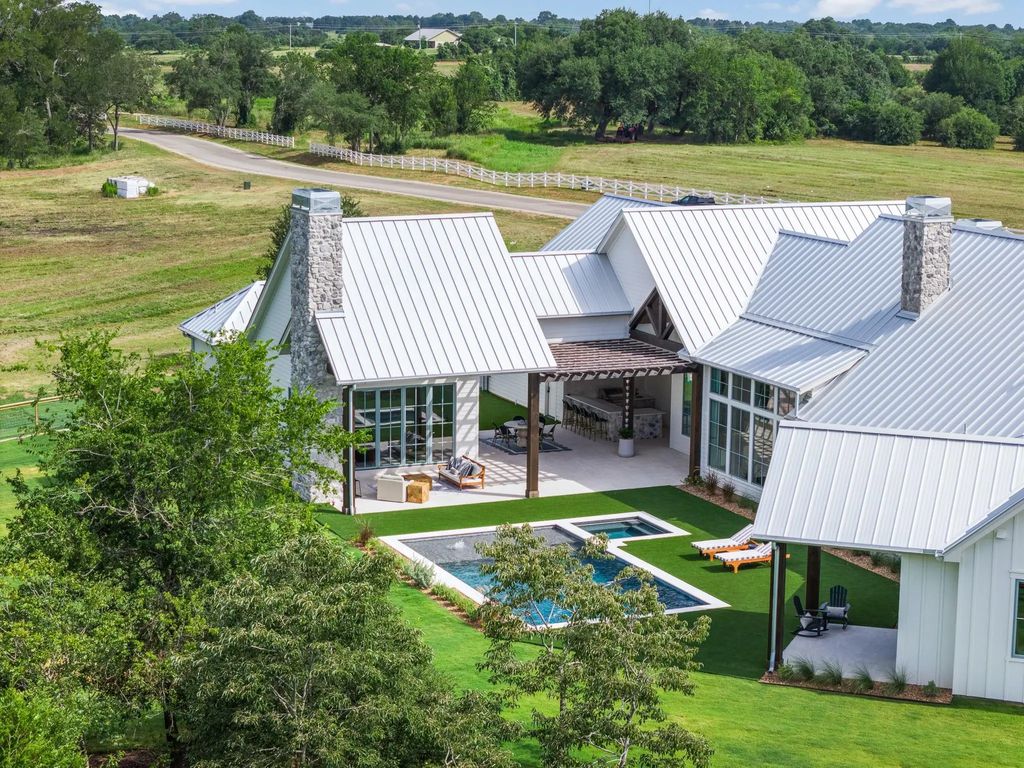 115 Reserve Way, Round Top