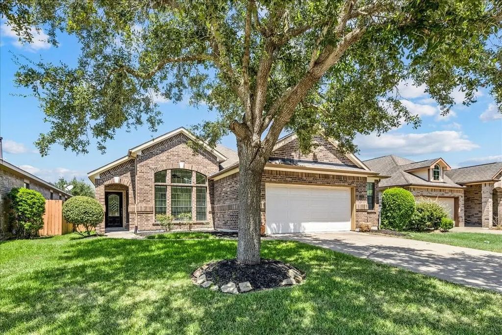 2896 Torano, League City