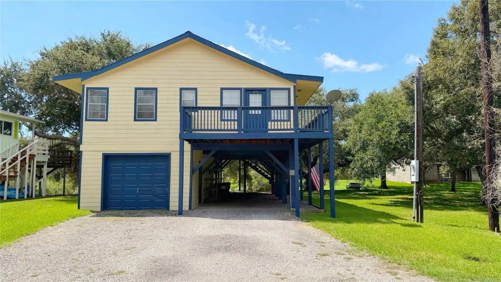 6114 Lazy Lane, Brazoria