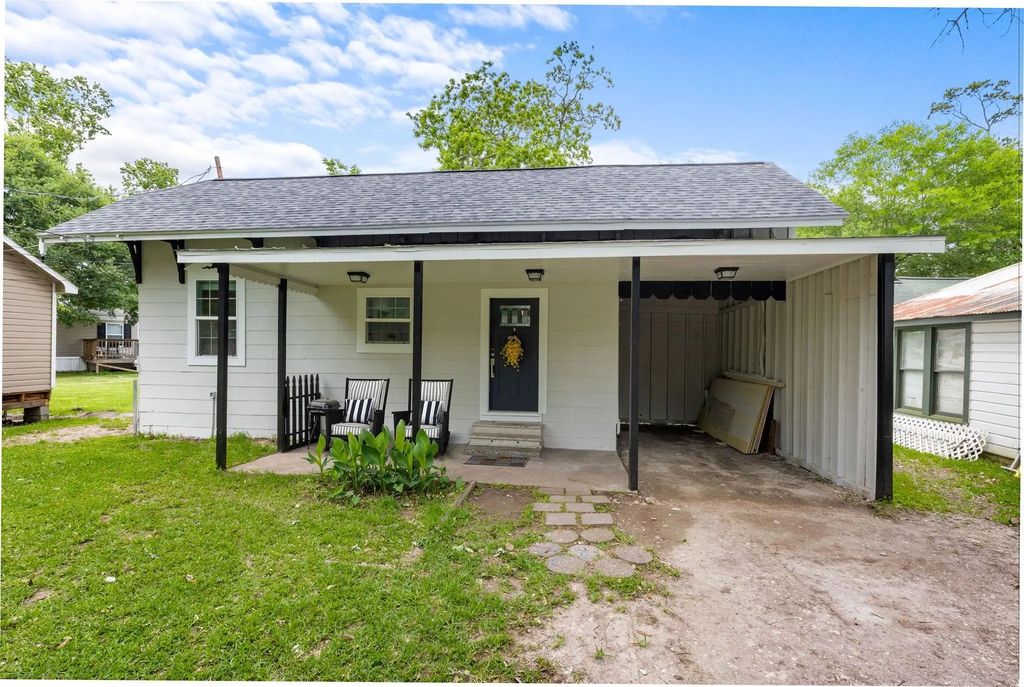 412 Waco Ave, League City
