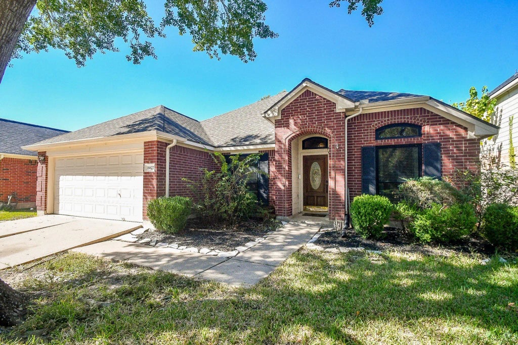 16622 Village View Trail, Sugar Land