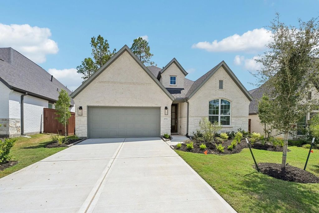 29752 Brushy Gables Drive, Magnolia