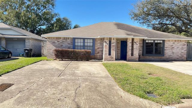 5217 Beaverhill Drive, Houston