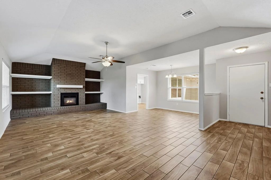 10011 Shell Rock Road, La Porte