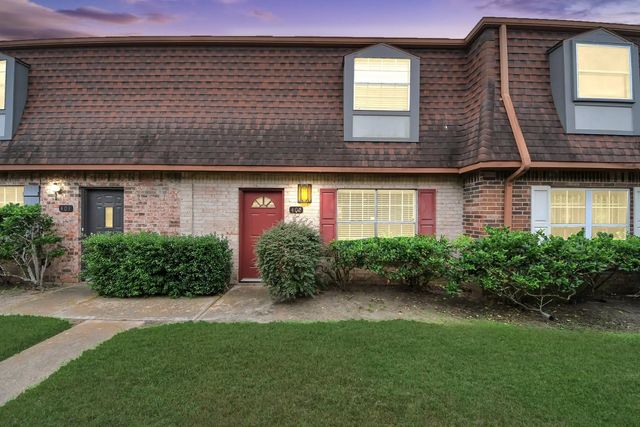 9303 Hammerly Boulevard 402, Houston