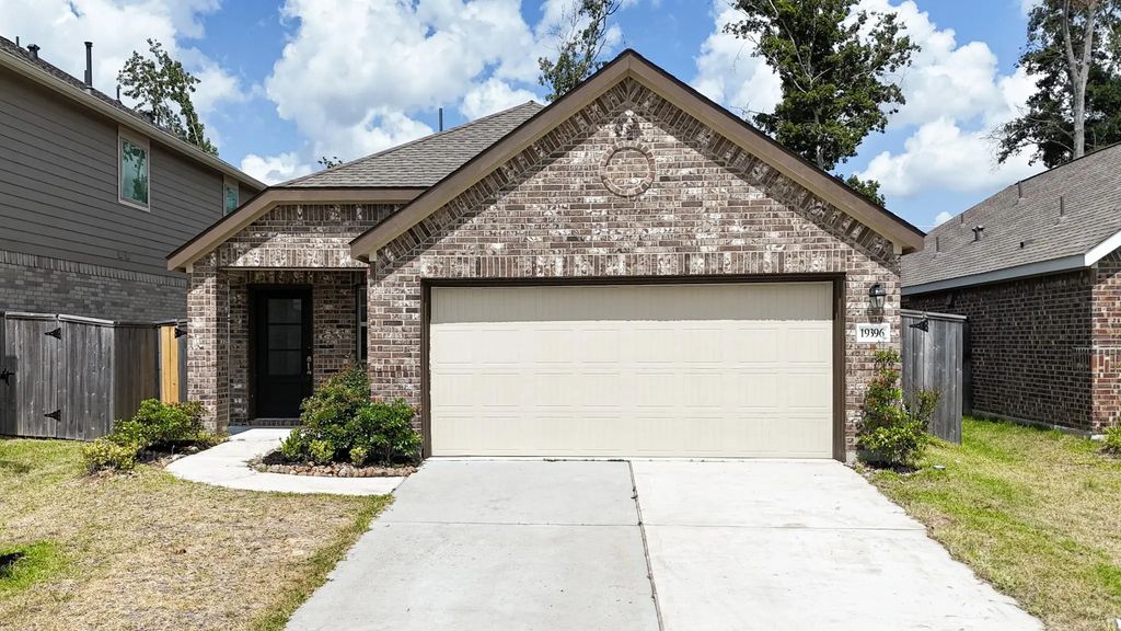 19396 Villa Mesa Dr, New Caney