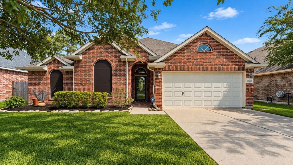 13050 Chatfield Manor Lane, Tomball