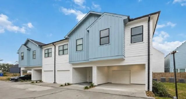 4602 Indie Heights Lane A, Houston