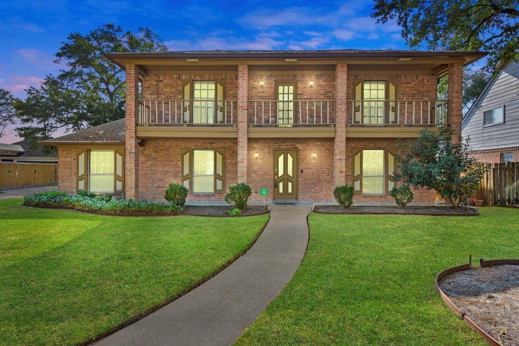 6507 Spring Leaf Drive, Spring