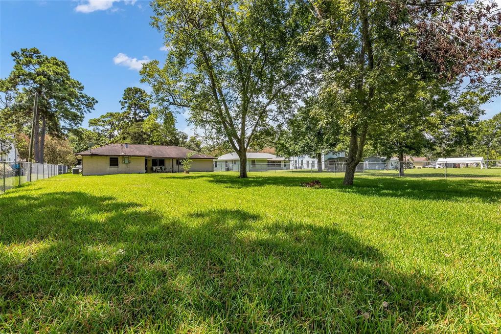 1900 Wright Boulevard, Baytown