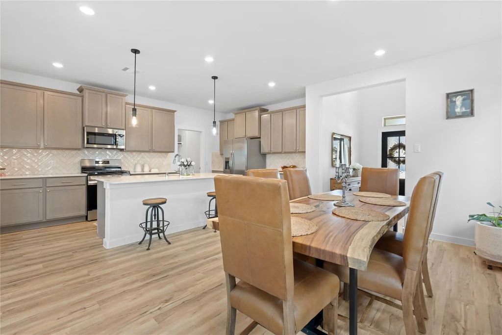 19363 Poppy Village Circle, Magnolia