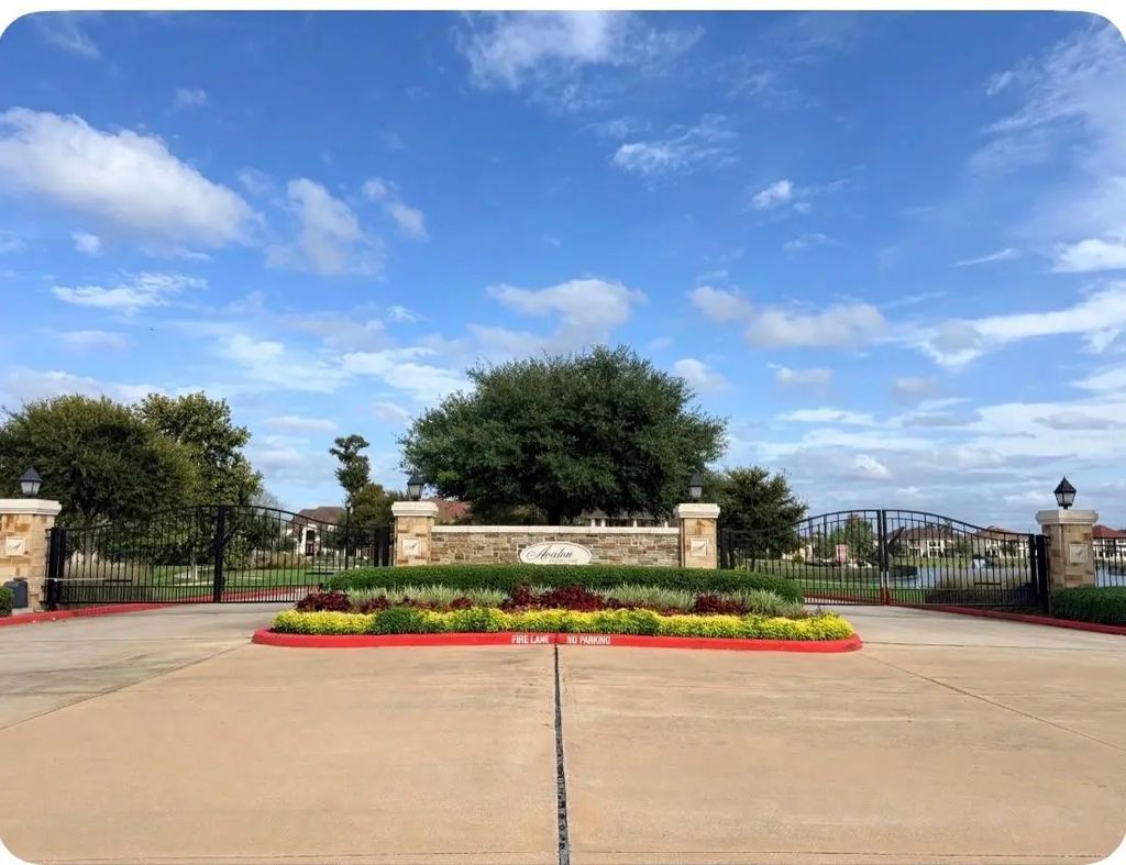 5306 Abington Creek Lane, Sugar Land