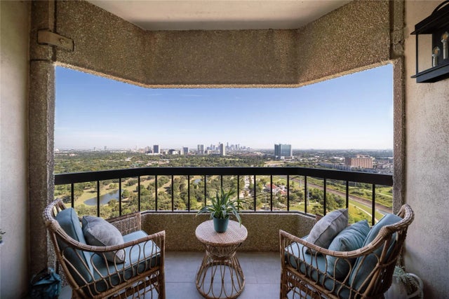 2001 Holcombe Boulevard 2502, Houston