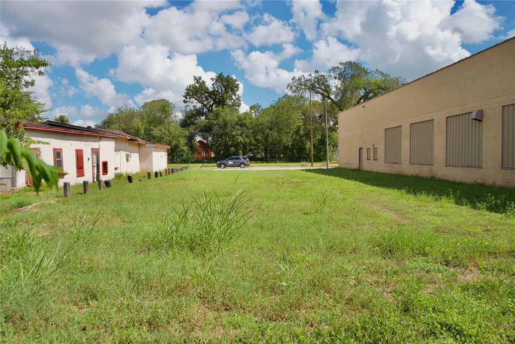 621 E Milam Street, Wharton