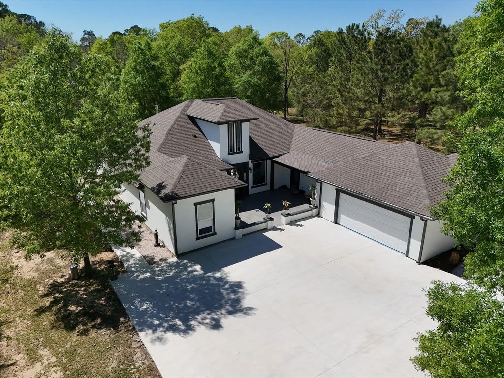 3850 Fm 3277, Livingston