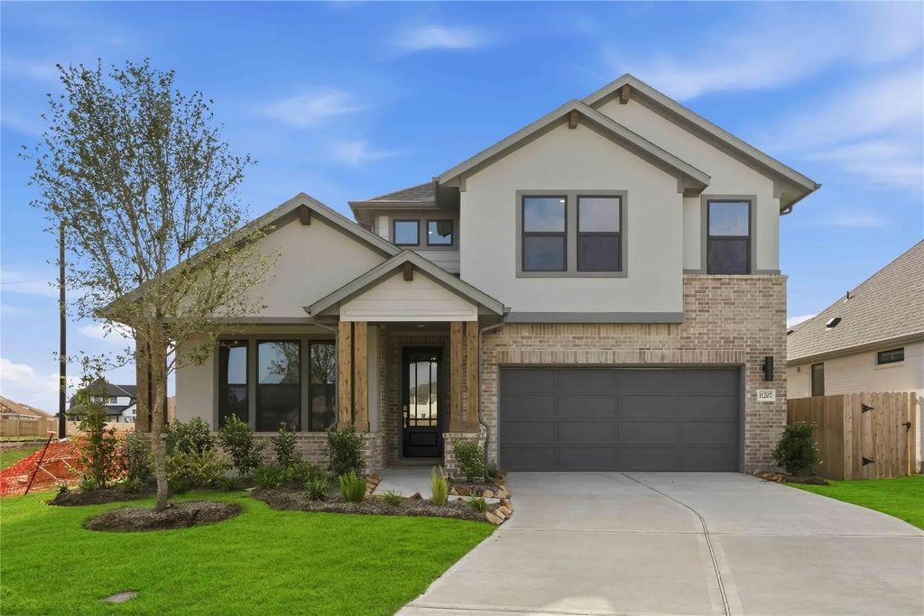 11207 Southwood Drive, Iowa Colony