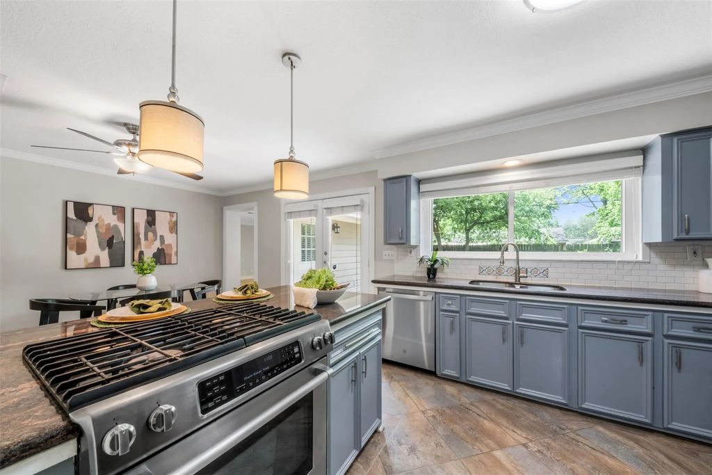 4307 Spellman Road, Houston