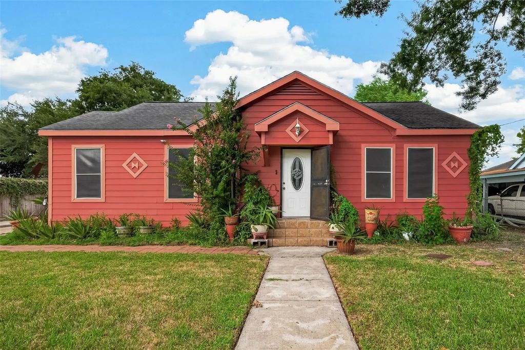 811 Canadian Street, Houston