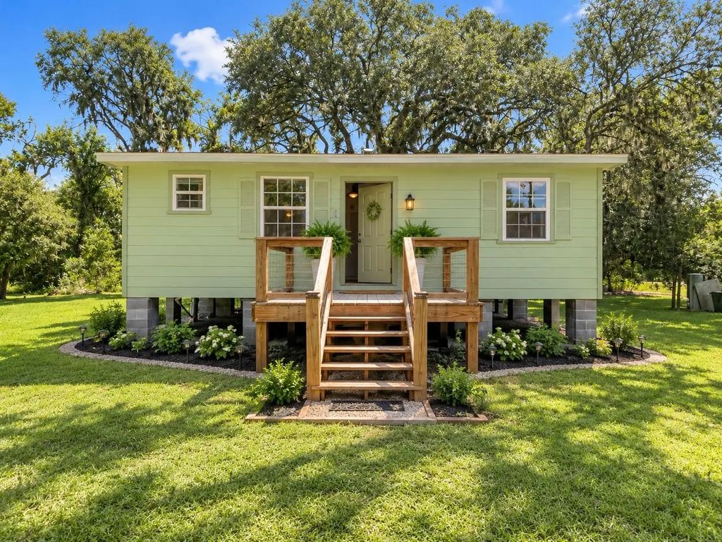 3689 County Road 851a, Brazoria