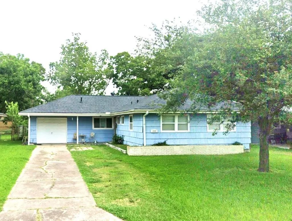 1802 14th Avenue N, Texas City