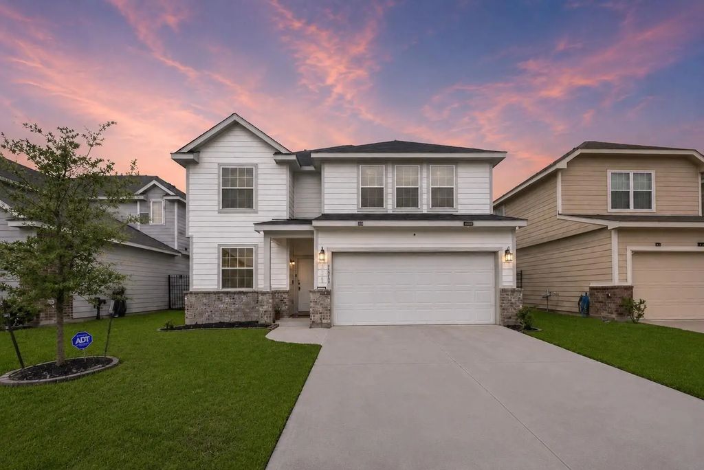 24706 Bastiani Canvas Lane, Katy