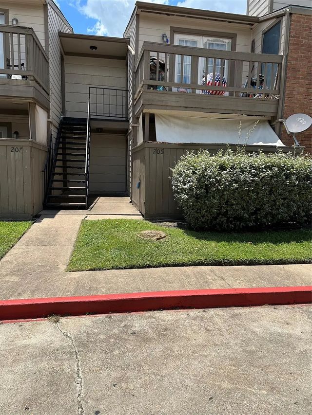 6001 Reims Road 205, Houston