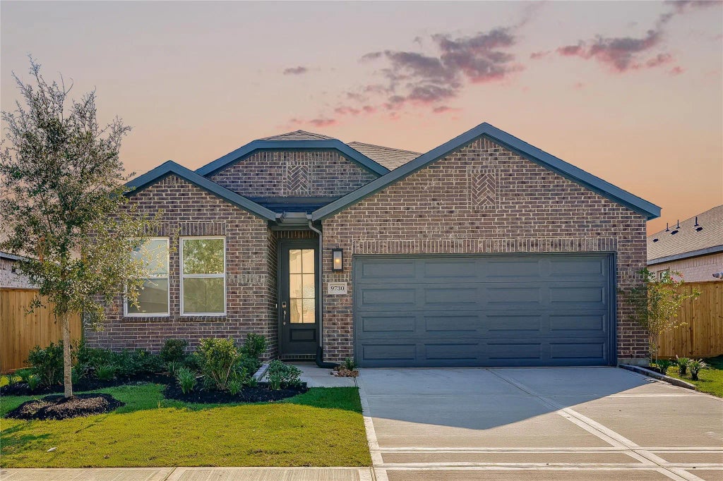 9730 Bixby Creek Drive, Cypress