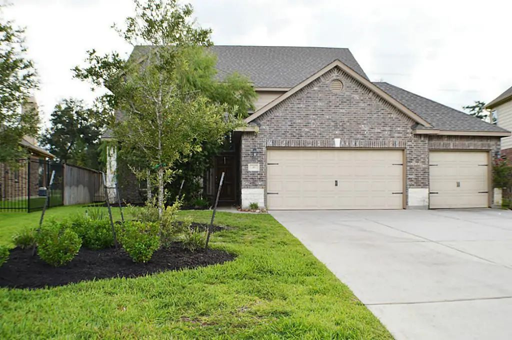 91 W Wading Pond Circle, The Woodlands