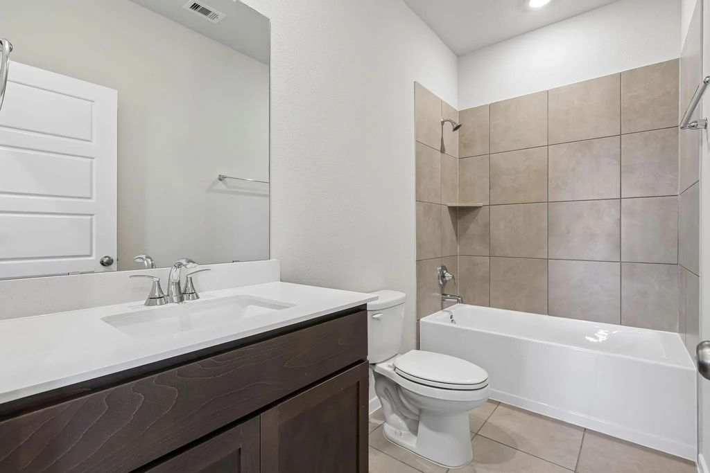 17119 Loterbush Lane, Waller
