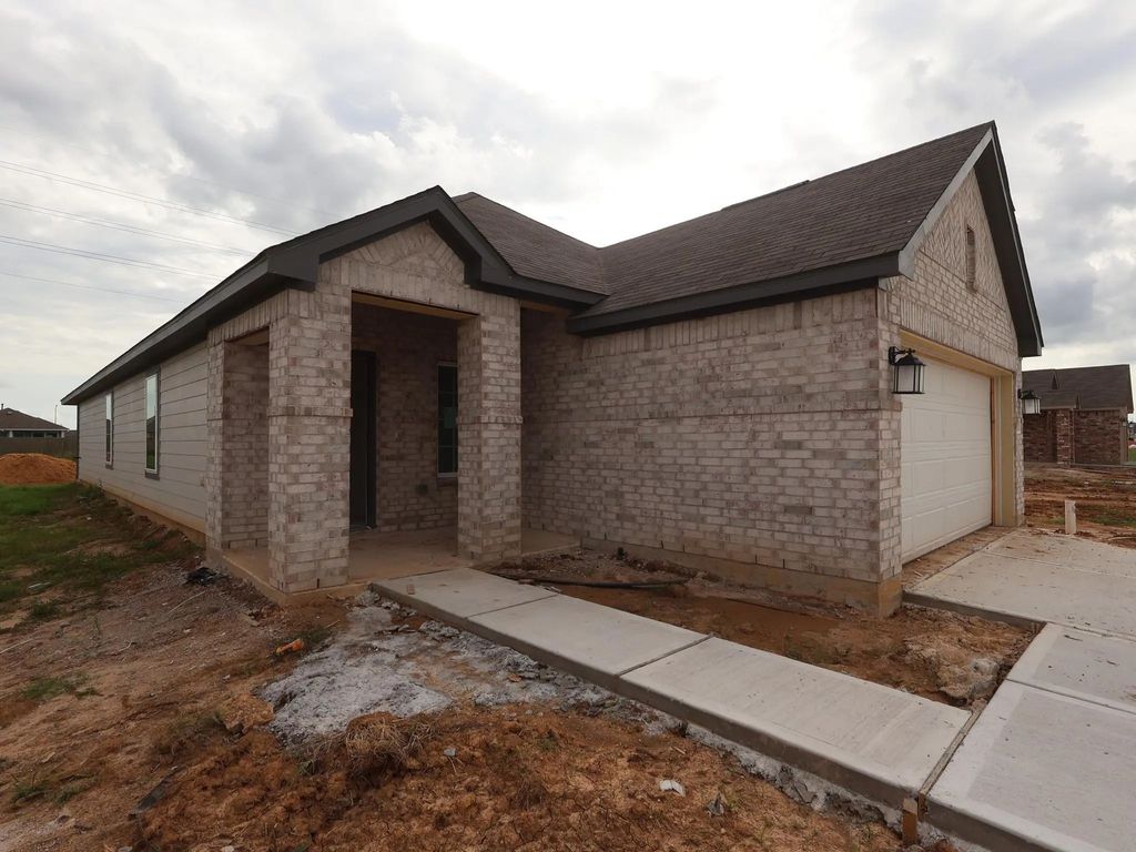 1018 Garnet Star Drive, La Marque