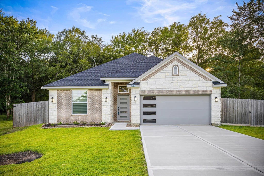 24938 Shady Oak Drive, Hockley