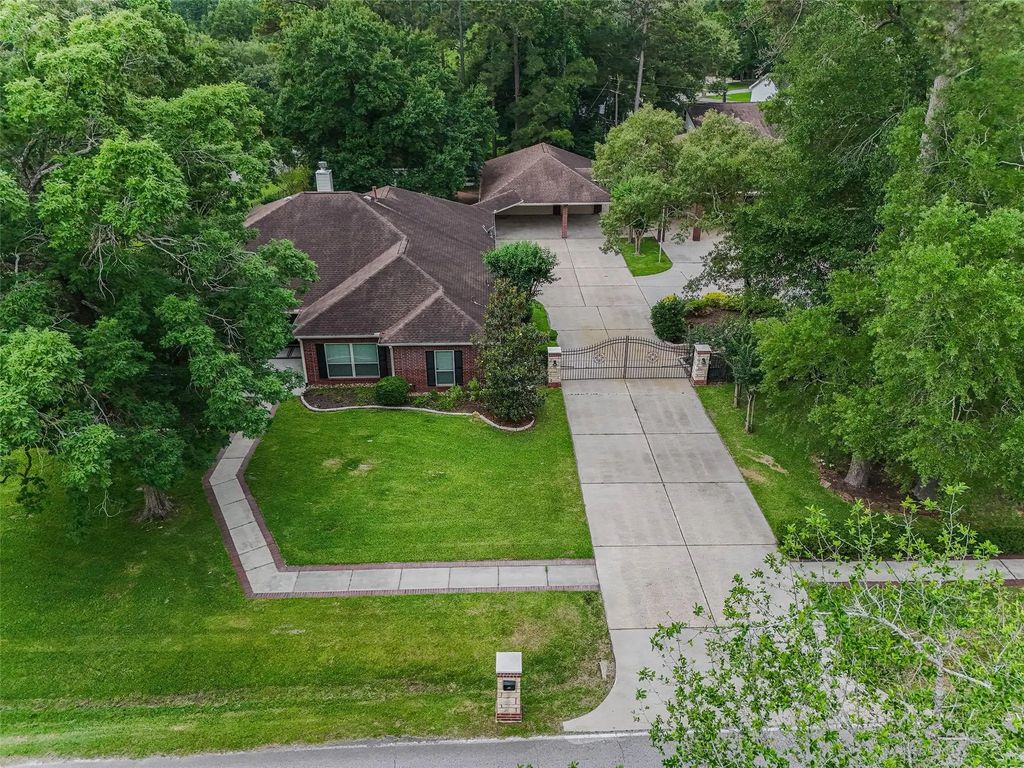 700 Carriage Hills Boulevard, Conroe