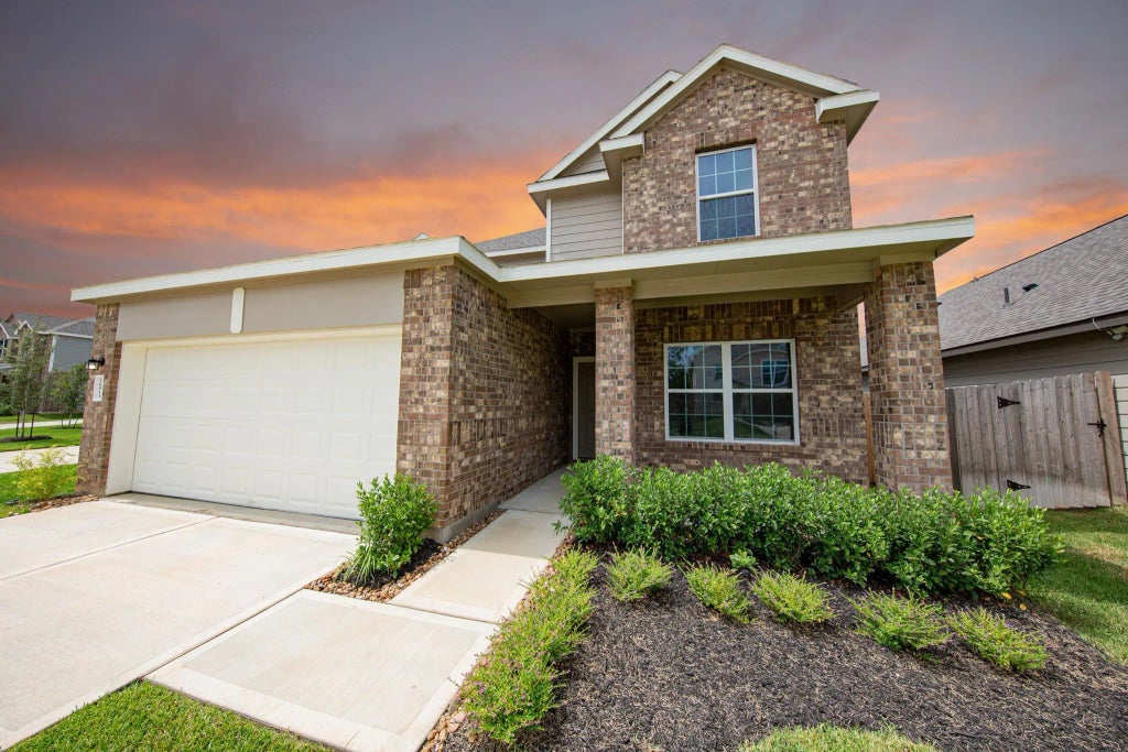 16913 Hazelnut Drive, Conroe