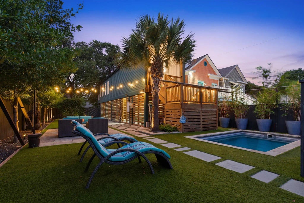 3109 Avenue M 1/2, Galveston