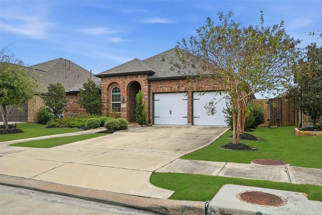 6802 Monarch Falls Lane, Katy
